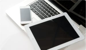 株式会社イースト