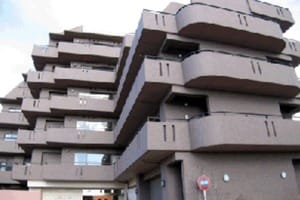 白十商事有限会社(シルバータウン)