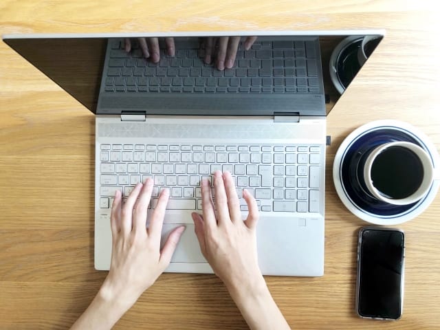 株式会社ログラス