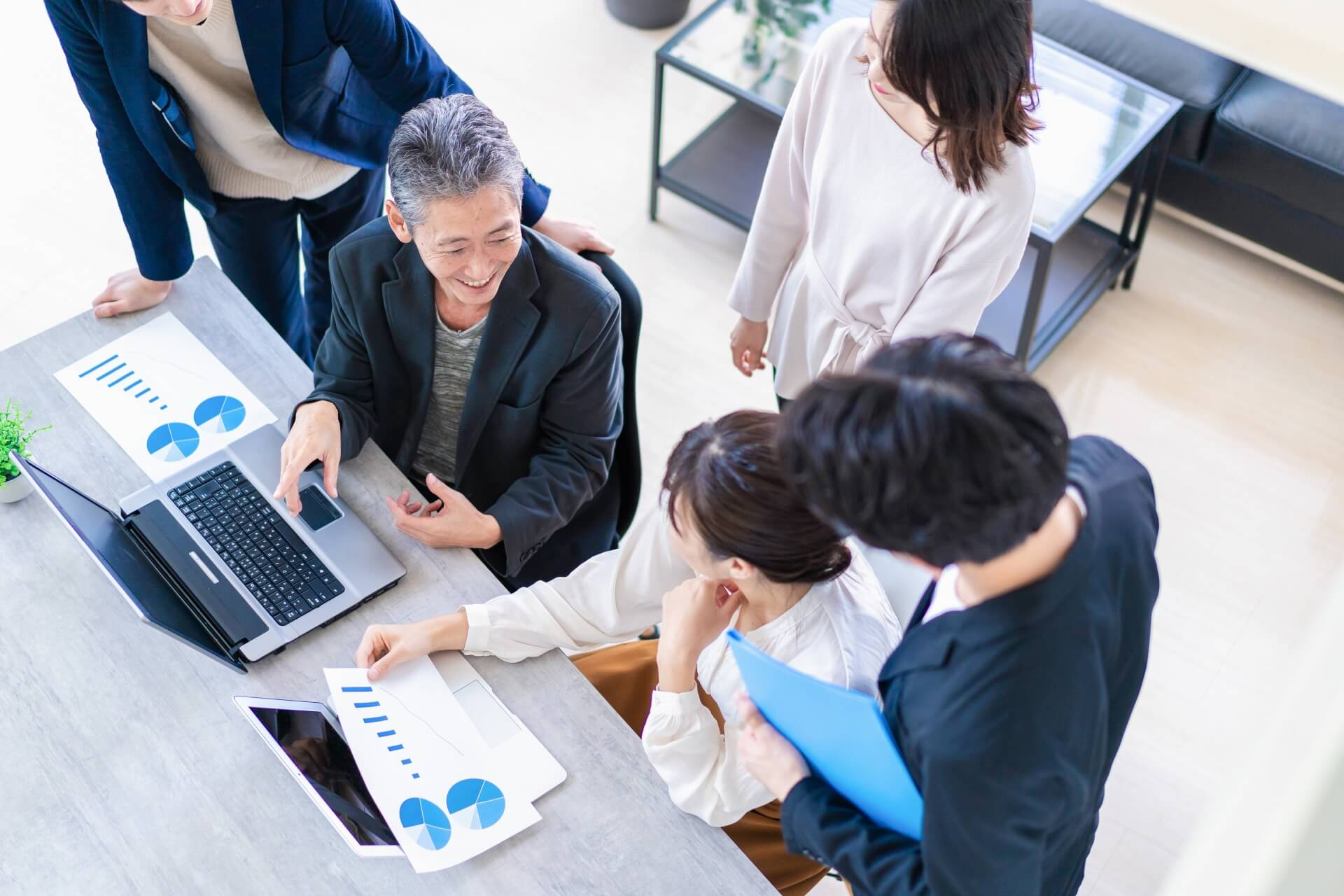 atama plus株式会社